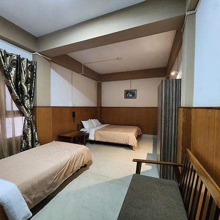 Hotel The Oak Tawang Zewnętrze zdjęcie
