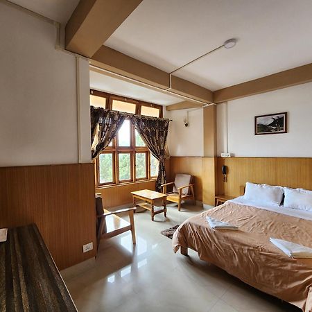 Hotel The Oak Tawang Zewnętrze zdjęcie
