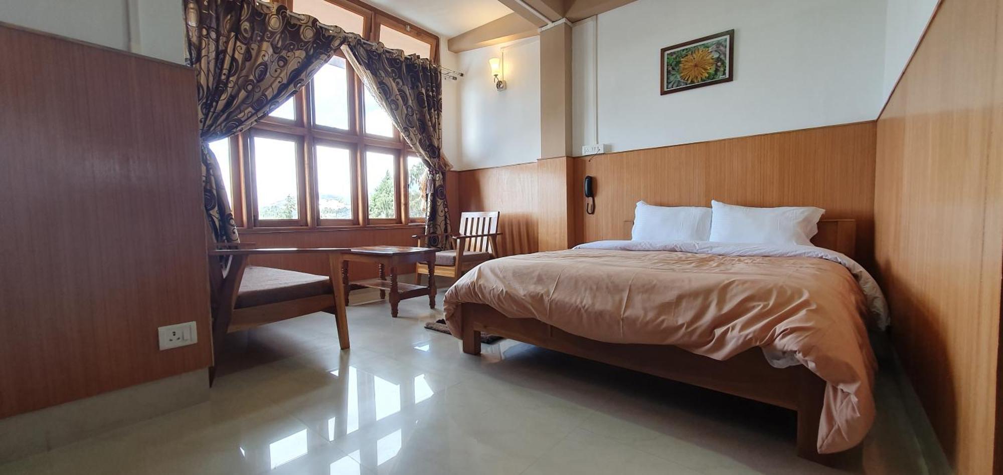 Hotel The Oak Tawang Zewnętrze zdjęcie